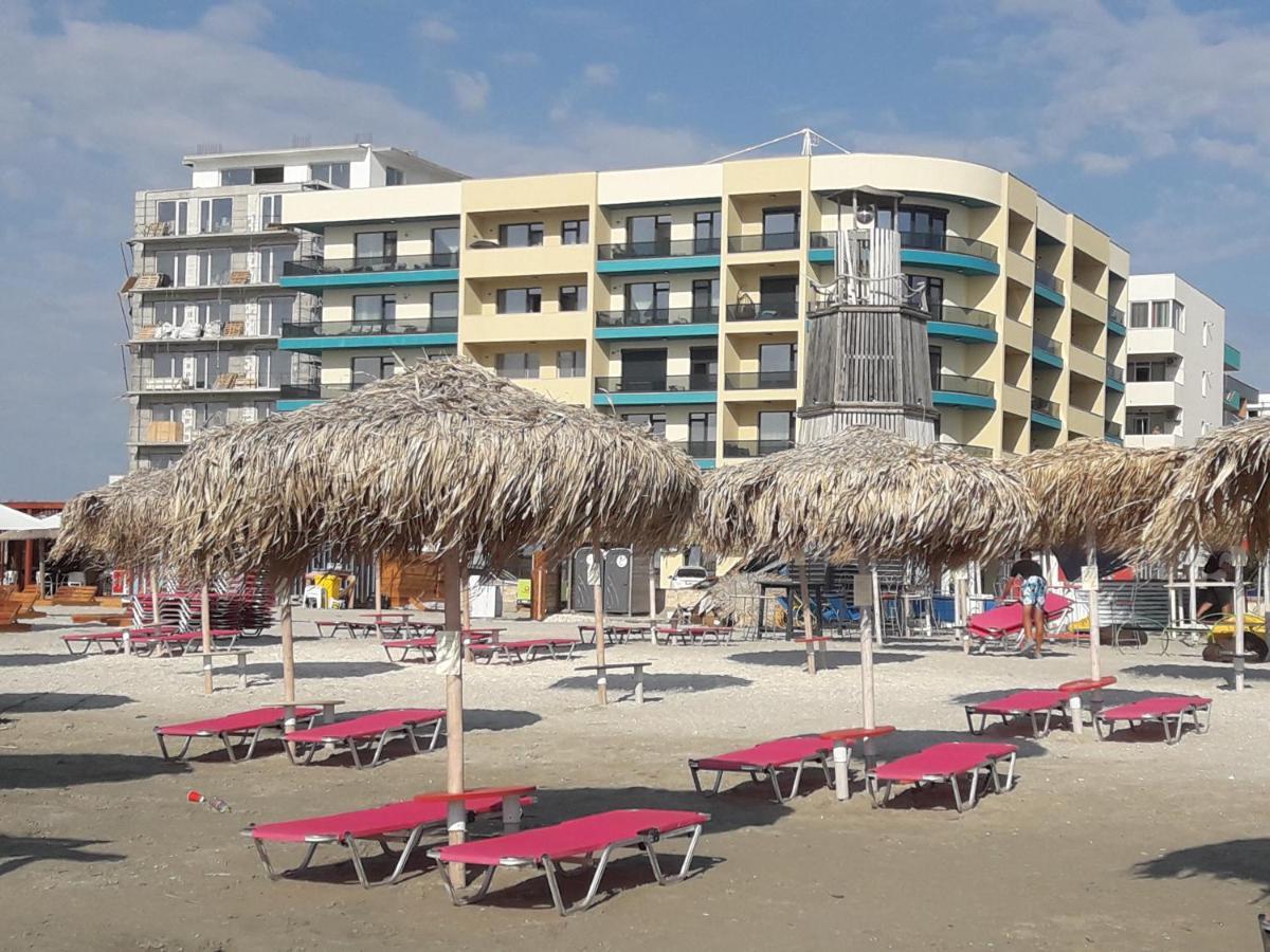Apartament Amphora Pe Plaja Năvodari Kültér fotó